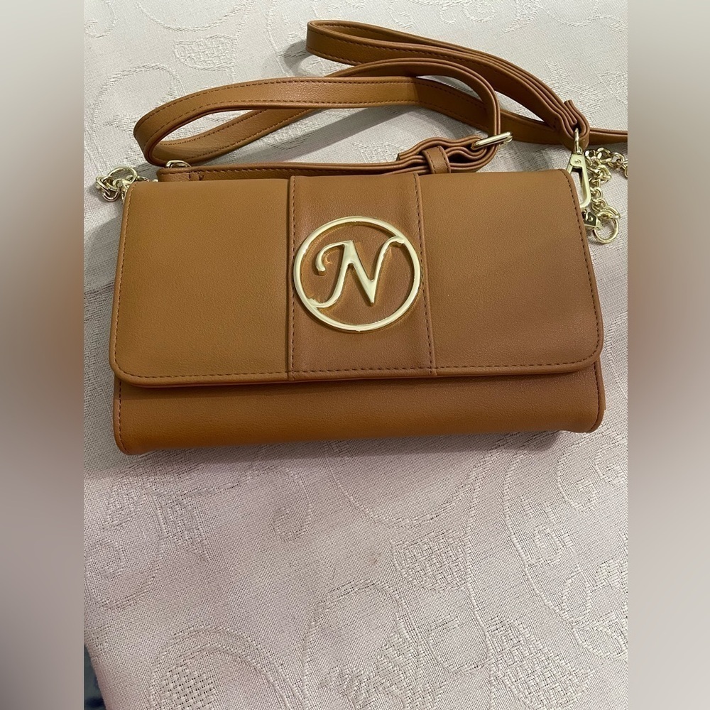 Danbury Mint women’s custom Cross body Clutch, gold tone hardware color Mustard